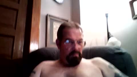 Snapshot of guy4fun8 chatting on 12.02.25 guy4fun8 online show from 12.02.25