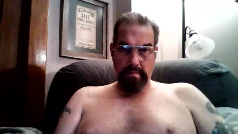 Snapshot of guy4fun8 chatting on 12.15.25 guy4fun8 online show from 12.15.25