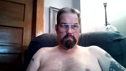 Snapshot of guy4fun8 chatting on 02.14.26 guy4fun8 online show from 02.14.26
