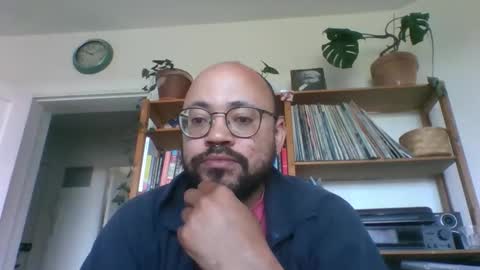 guy_wood15 online show from 04.30.26