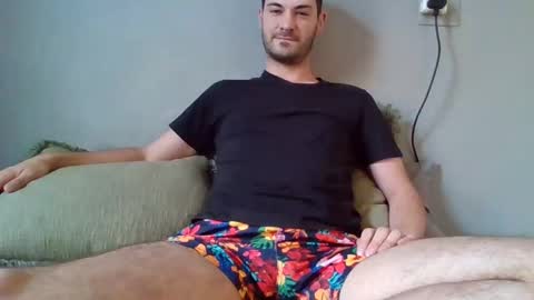 Snapshot of guyhardon chatting on 12.30.24 Guy Hardon online show from 12.30.24