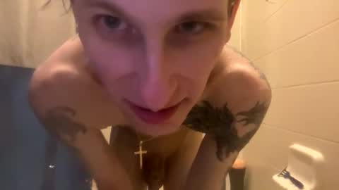 Snapshot of gwapcock chatting on 10.08.25 GwapCock online show from 10.08.25