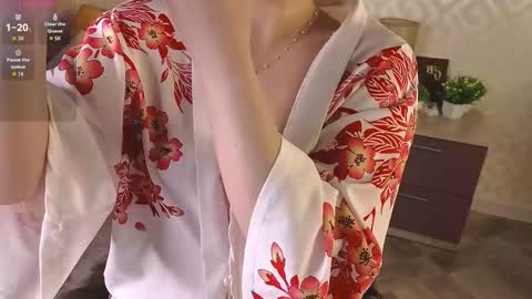 Lisa online show from 12.16.25