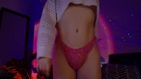 gwenhilton online show from 01.24.25