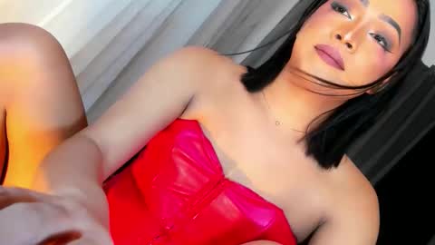 Snapshot of gwenngoddess chatting on 10.16.25 Call me Miss Gwen online show from 10.16.25