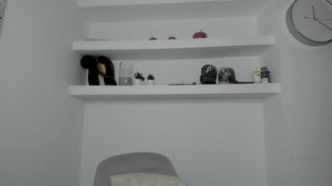 Snapshot of gym_alpha chatting on 12.02.24 Oliver online show from 12.02.24