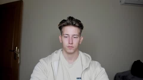 Snapshot of gym_alpha chatting on 12.22.24 Oliver online show from 12.22.24