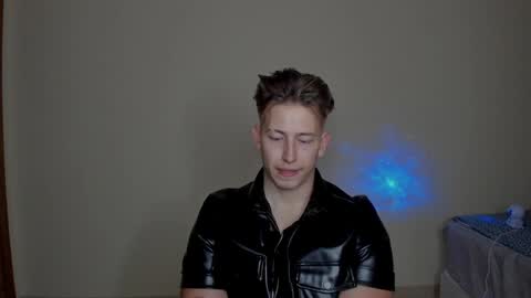 Snapshot of gym_alpha chatting on 01.23.25 Oliver online show from 01.23.25