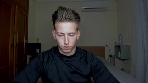 Snapshot of gym_alpha chatting on 02.24.25 Oliver online show from 02.24.25