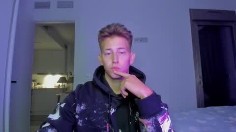 Snapshot of gym_alpha chatting on 12.14.25 Oliver online show from 12.14.25