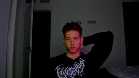 Snapshot of gym_alpha chatting on 01.08.26 Oliver online show from 01.08.26