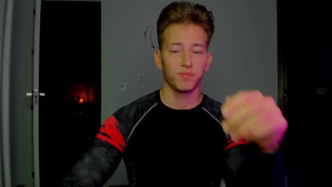 Snapshot of gym_alpha chatting on 01.10.26 Oliver online show from 01.10.26