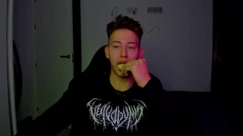 Snapshot of gym_alpha chatting on 02.09.26 Oliver online show from 02.09.26