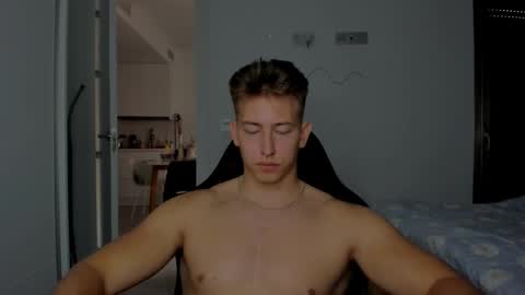 Snapshot of gym_alpha chatting on 03.04.26 Oliver online show from 03.04.26