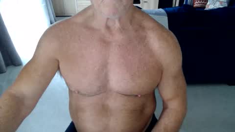 Snapshot of gymguyuk28 chatting on 06.03.26 Gymguy online show from 06.03.26