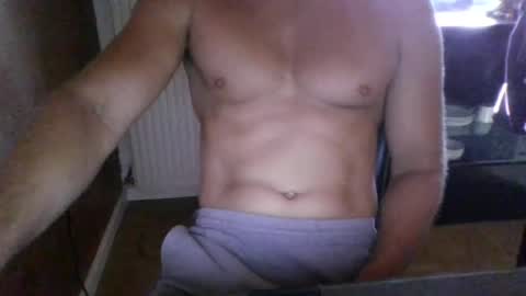 Snapshot of gymxxx_ chatting on 06.27.26 gymxxx_ online show from 06.27.26