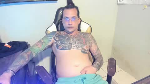 Alejandro 3 online show from 02.19.25