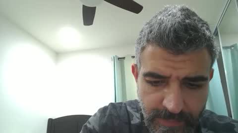 Snapshot of h0nest84 chatting on 12.19.24 h0nest84 online show from 12.19.24