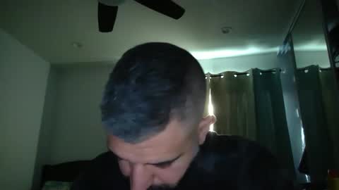 Snapshot of h0nest84 chatting on 12.21.24 h0nest84 online show from 12.21.24