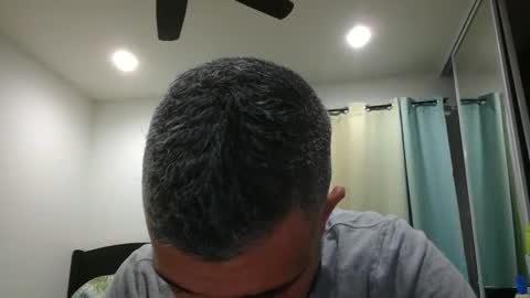 Snapshot of h0nest84 chatting on 12.23.24 h0nest84 online show from 12.23.24