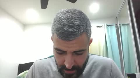 Snapshot of h0nest84 chatting on 01.04.25 h0nest84 online show from 01.04.25