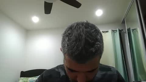 Snapshot of h0nest84 chatting on 01.14.25 h0nest84 online show from 01.14.25