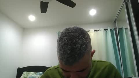 Snapshot of h0nest84 chatting on 01.16.25 h0nest84 online show from 01.16.25