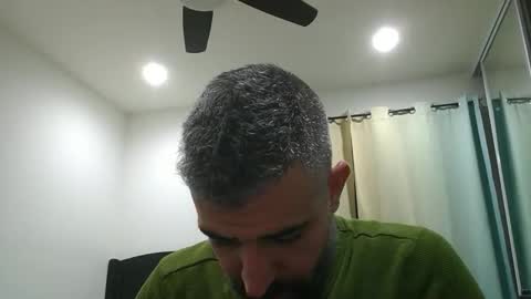 Snapshot of h0nest84 chatting on 01.21.25 h0nest84 online show from 01.21.25