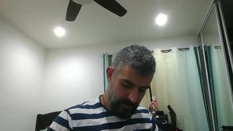 Snapshot of h0nest84 chatting on 01.30.25 h0nest84 online show from 01.30.25