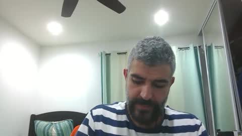 Snapshot of h0nest84 chatting on 02.04.25 h0nest84 online show from 02.04.25