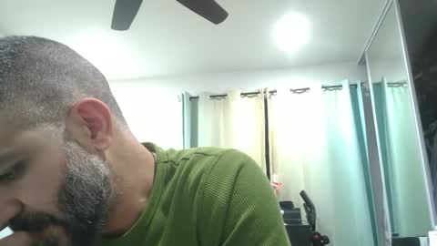 Snapshot of h0nest84 chatting on 02.14.25 h0nest84 online show from 02.14.25