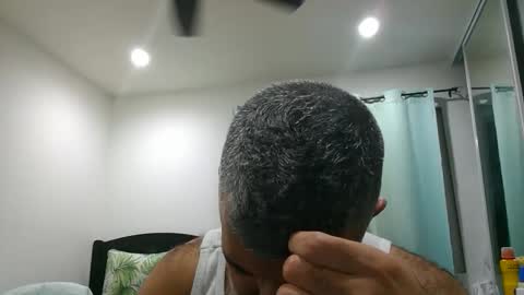 Snapshot of h0nest84 chatting on 09.23.25 h0nest84 online show from 09.23.25