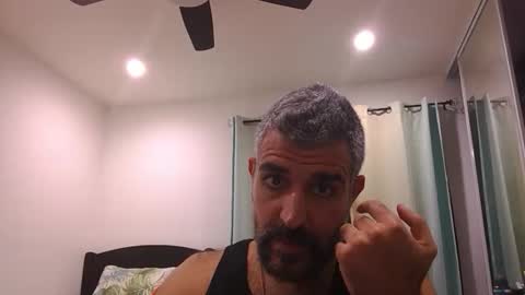 h0nest84 online show from 11.02.25