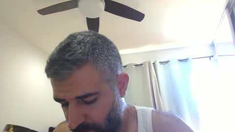 h0nest84 online show from 11.23.25