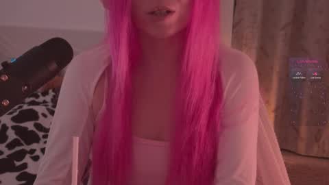 Lana online show from 03.27.26