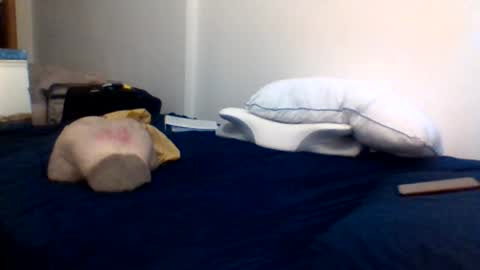 h318151 online show from 04.05.26