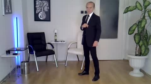 Snapshot of h_blackwood chatting on 07.01.26 H. Blackwood online show from 07.01.26
