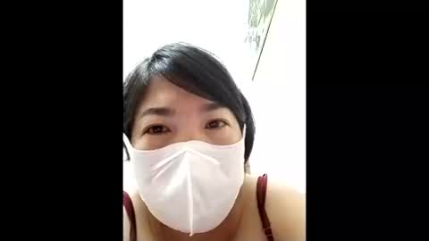 Snapshot of hachi_sweetbabie chatting on 12.18.25 hachi_sweetbabie online show from 12.18.25