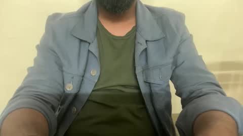 Snapshot of hackervivek chatting on 02.16.26 Indian jhonnysins online show from 02.16.26