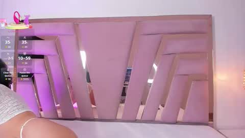 Snapshot of hadakiss chatting on 12.05.25 Hada online show from 12.05.25