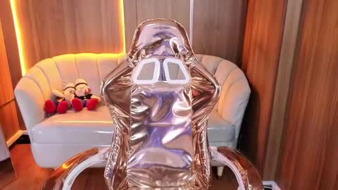 hadda_crazy_b online show from 03.11.26