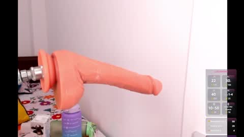 hade_cute2 online show from 12.29.24