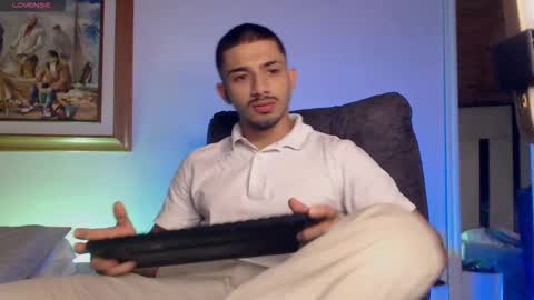 Snapshot of hadez_69 chatting on 11.05.25 HADEZ online show from 11.05.25