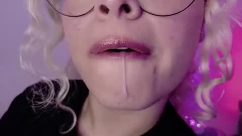 Haely online show from 06.25.26