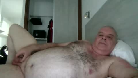 Snapshot of haggisstop chatting on 01.15.26 haggisstop online show from 01.15.26