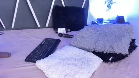 Snapshot of haiileymiller chatting on 01.16.26 Kendal online show from 01.16.26