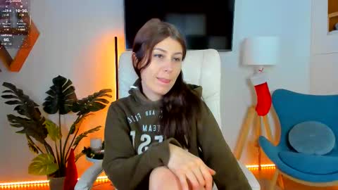 Hailey  Green online show from 12.22.25