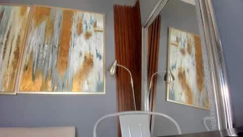 Hailey online show from 02.03.26