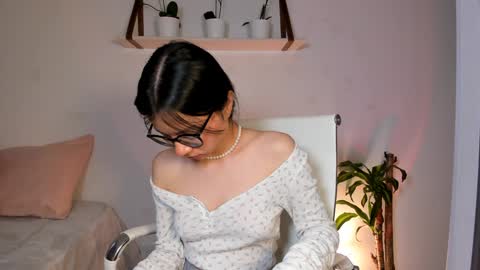 Snapshot of hailey_firee chatting on 02.06.25 Hailey online show from 02.06.25