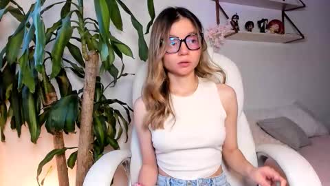 Snapshot of hailey_firee chatting on 01.12.26 Hailey online show from 01.12.26